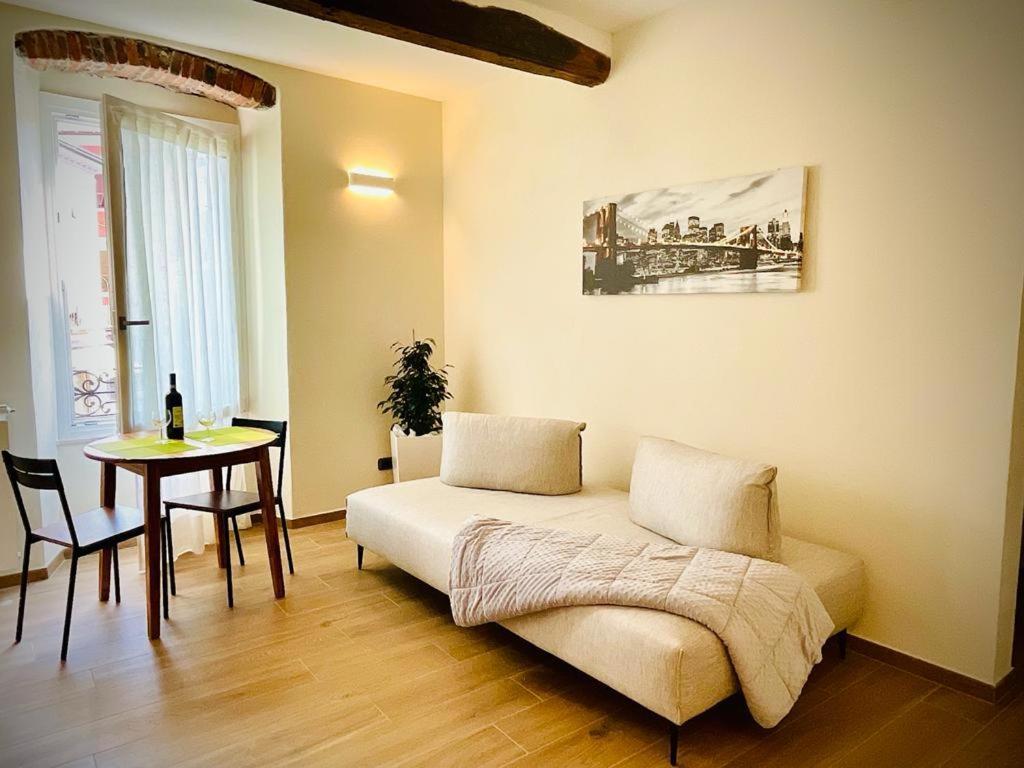 Opera Apartamento Sarzana Exterior foto